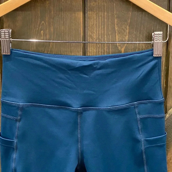 Zyia Light N Tight Cropped Compression Leggings - Picture 2 of 5